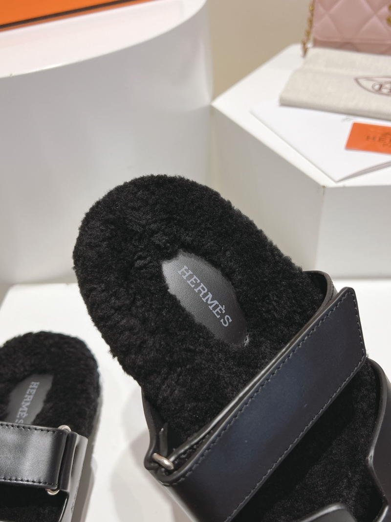 Hermes Slippers